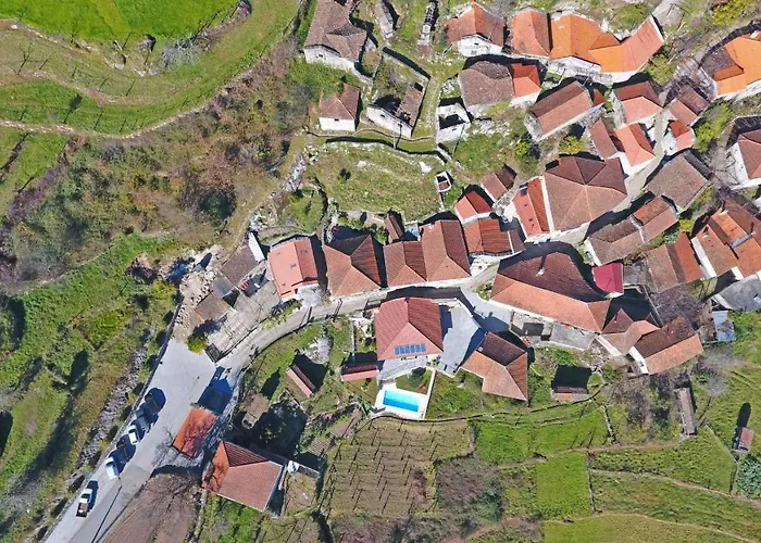 Eira Costa House By Casas